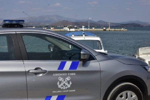Σύλληψη 62χρονης για μεταφορά λαθραίων τσιγάρων από την Ηγουμενίτσα στην Κέρκυρα